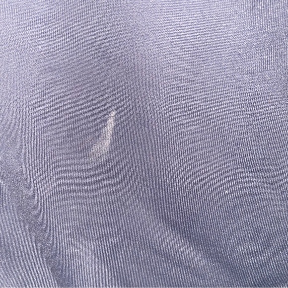 ❌SOLD❌Colombia Crop Top - Picture 3 of 4